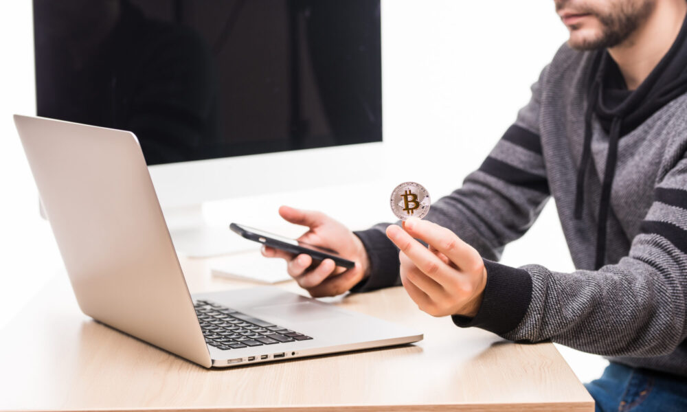 how-to-get-in-touch-with-bitdefender:-the-essential-toll-free-number-you-need